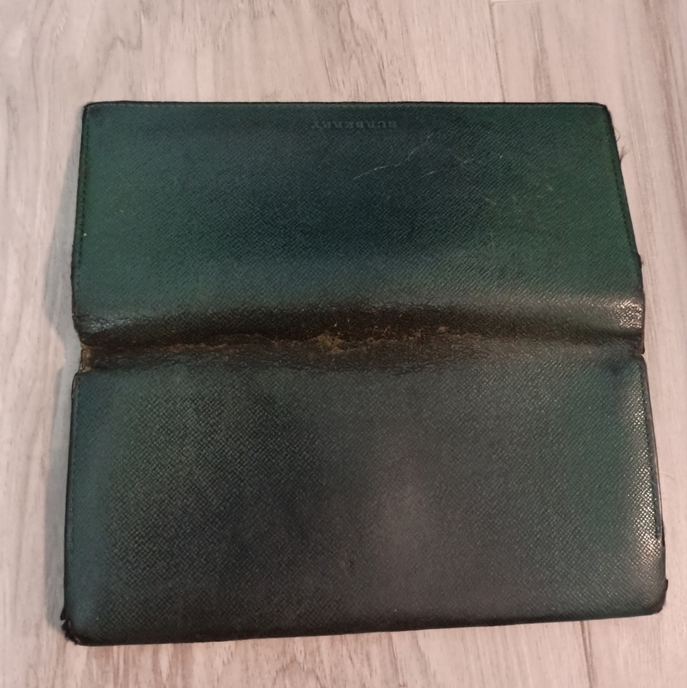 Burberry - dark green wallet bifold - Authentic - Picture 7 of 15